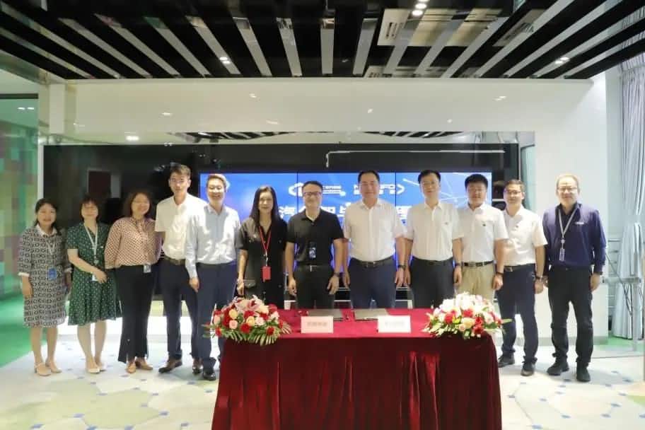 mile米乐M6与中汽创智签订战略合作框架协议 集中优势有助于汽车智能化开展